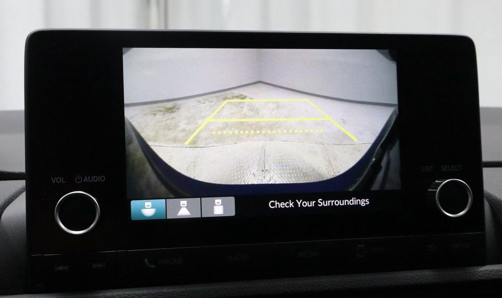 Used 2025 Honda CR-V LX image 10