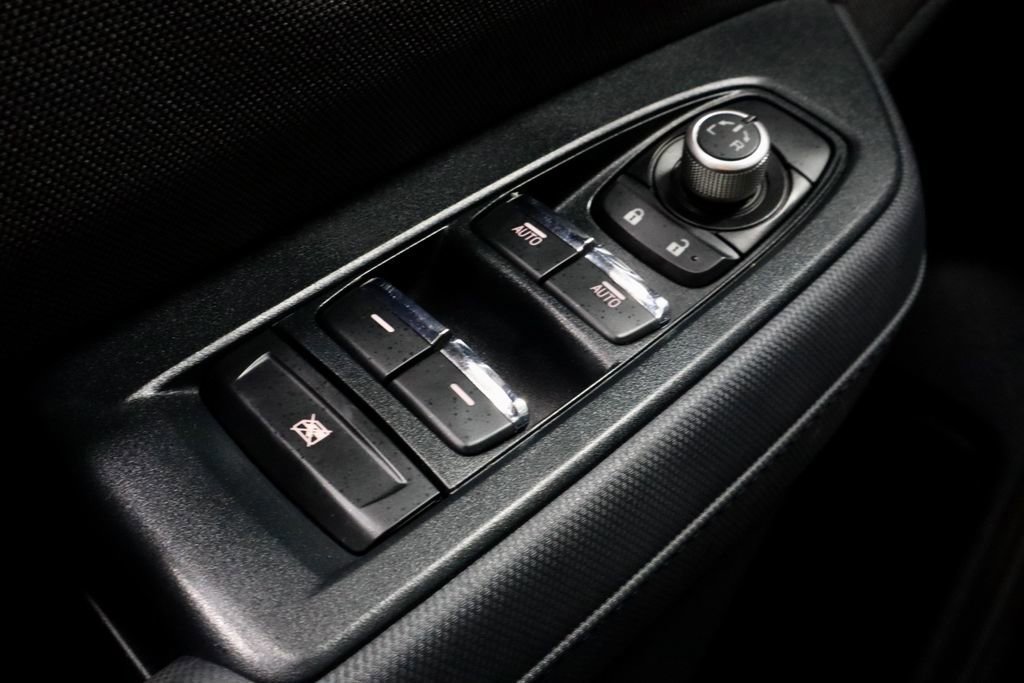 Used 2025 Subaru Forester Premium image 27