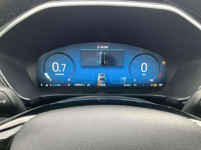 Certified 2024 Ford Escape Platinum AWD/4WD image 10