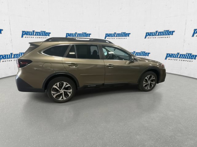 Used 2022 Subaru Outback Limited AWD/4WD image 12