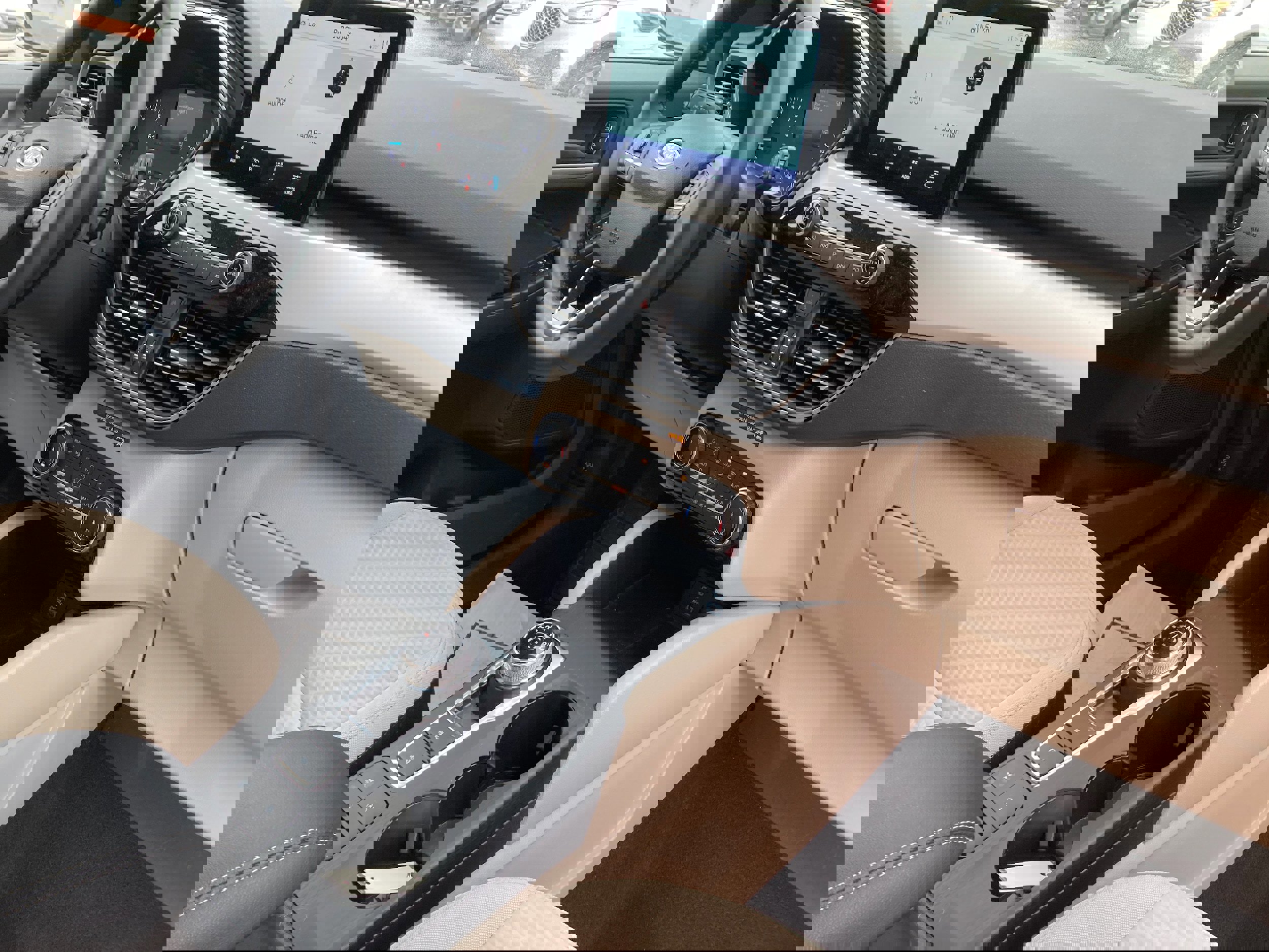 Certified 2022 Ford Escape SE w/ Convenience Package image 15