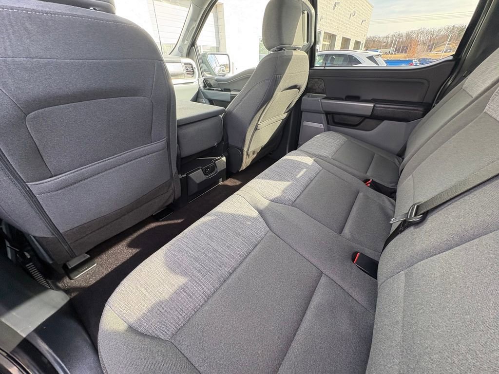 Certified 2022 Ford F150 XLT w/ Equipment Group 302A High image 25