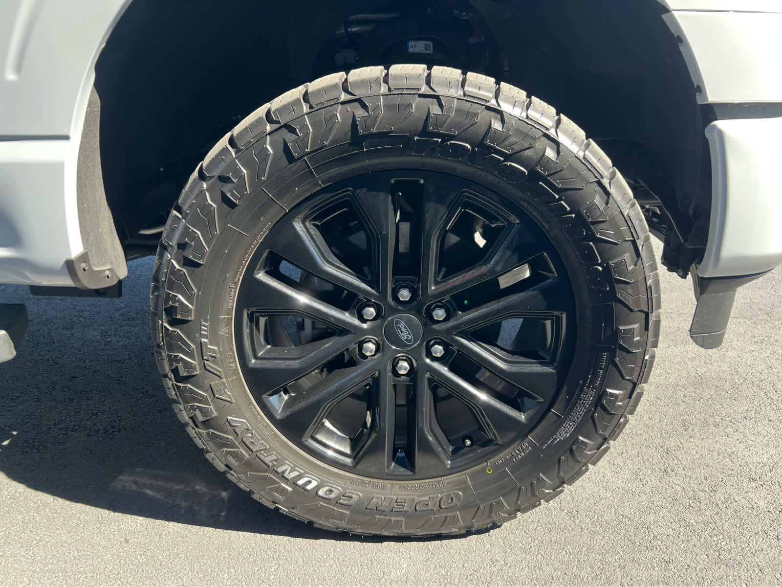 Certified 2025 Ford F150 Lariat w/ Equipment Group 502A High image 16