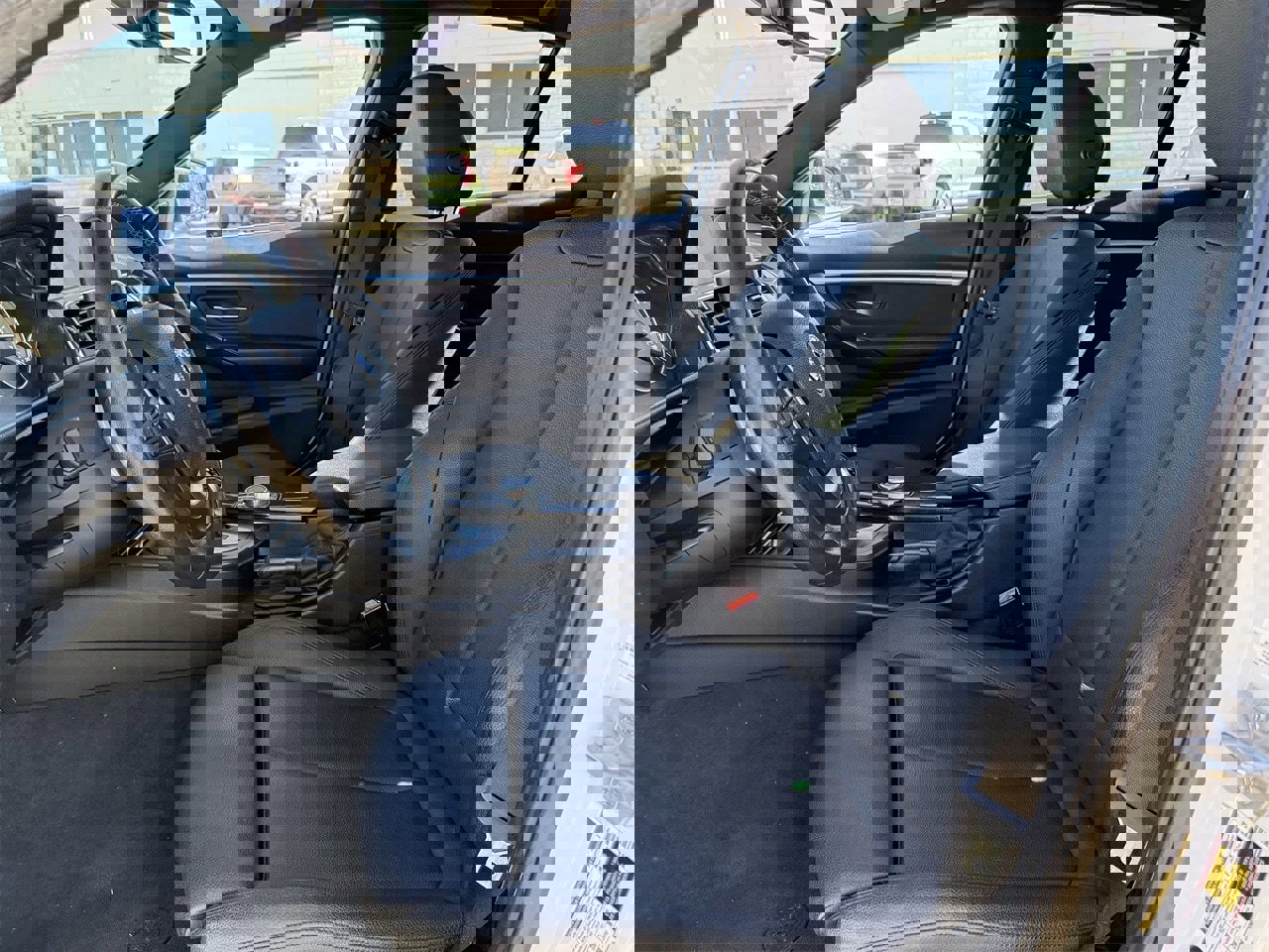 Used 2018 BMW 330i xDrive Sedan image 26