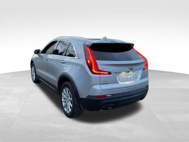 Used 2019 Cadillac XT4 Luxury w/ Cold Weather Package image 10