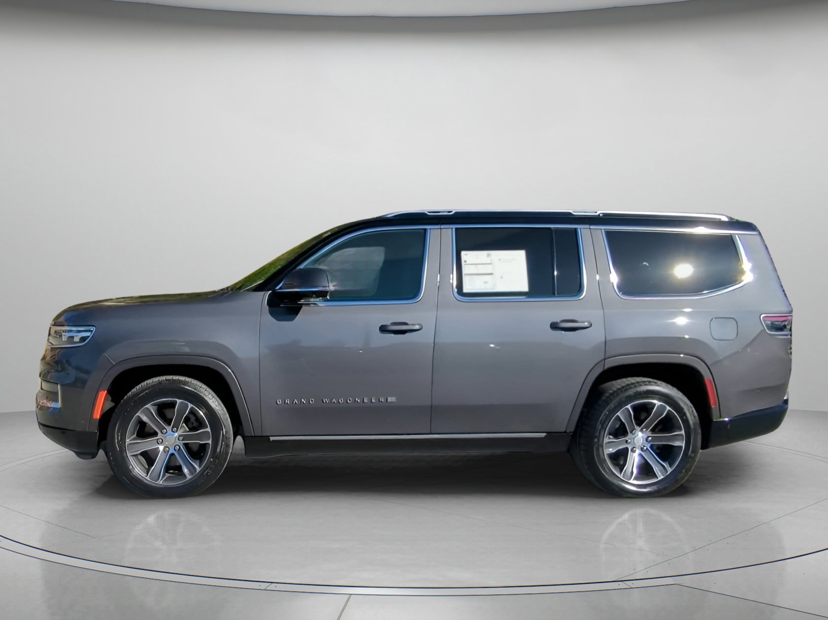 Used 2022 Jeep Grand Wagoneer Series I image 8