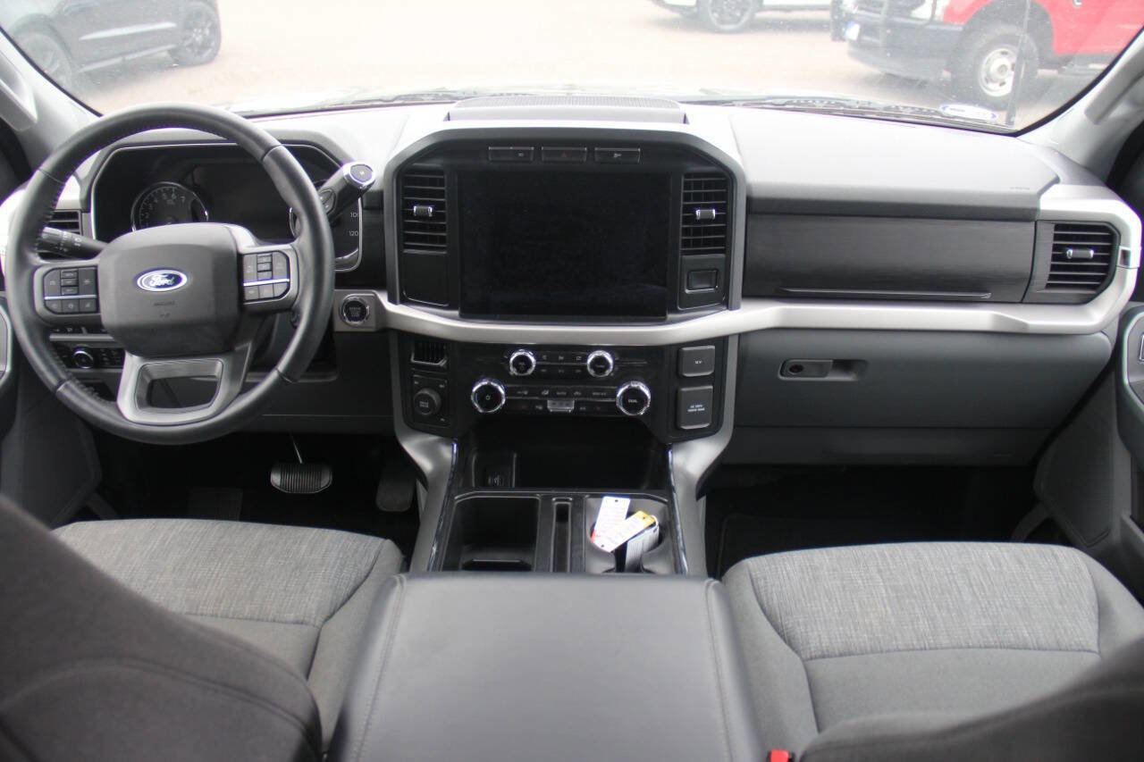 Certified 2022 Ford F150 XLT w/ Equipment Group 302A High image 16