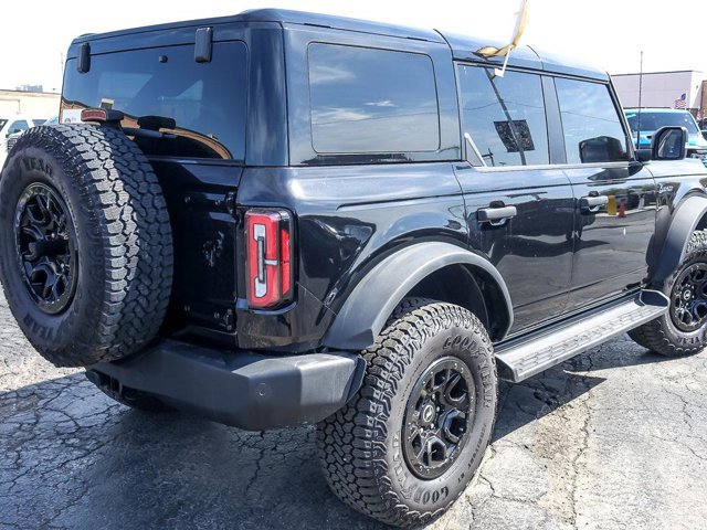 Certified 2025 Ford Bronco Outer Banks w/ Sasquatch Package AWD/4WD image 9