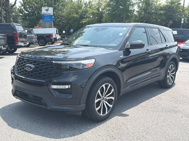 Certified 2022 Ford Explorer ST-Line RWD image 3