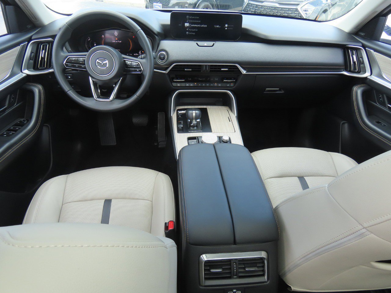 Used 2024 MAZDA CX-90 Plug-In Hybrid w/ Premium Pkg AWD/4WD image 24