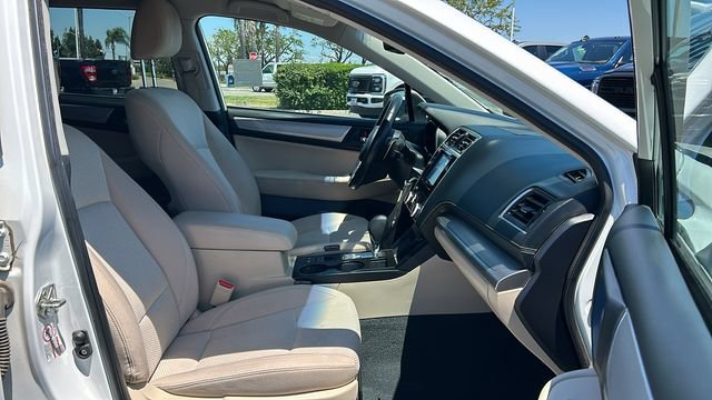Used 2018 Subaru Outback 2.5i Premium AWD/4WD image 11