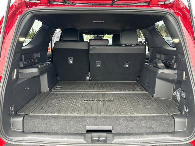 Used 2025 Toyota 4Runner TRD Off-Road image 31