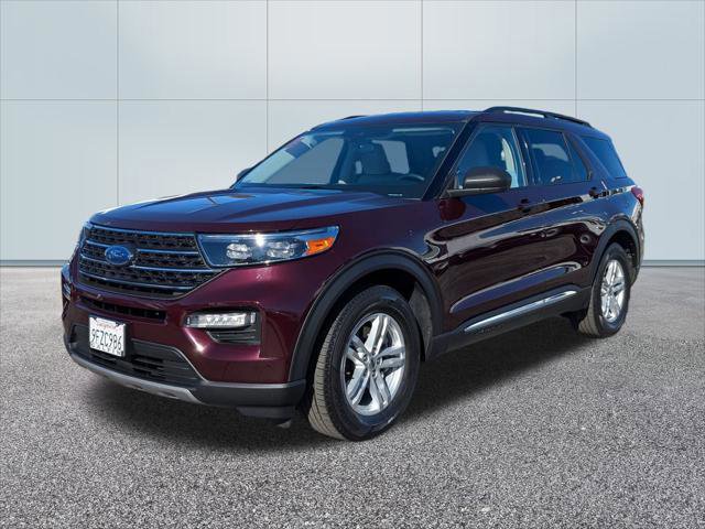 Certified 2023 Ford Explorer XLT w/ Equipment Group 202A image 7