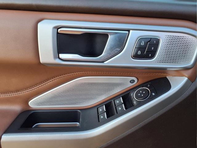 Certified 2021 Ford Explorer King Ranch w/ Premium Technology Package image 11