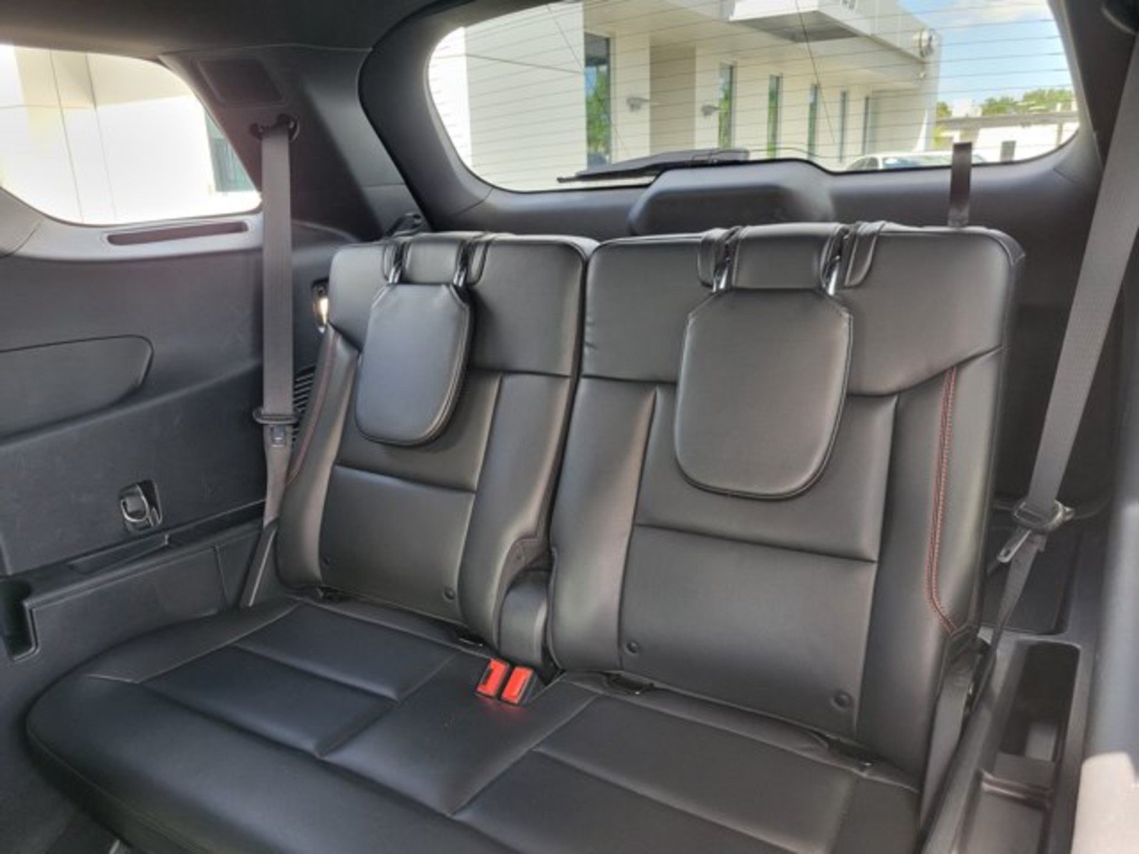 Certified 2022 Ford Explorer ST-Line w/ Class IV Trailer Tow Package RWD image 29