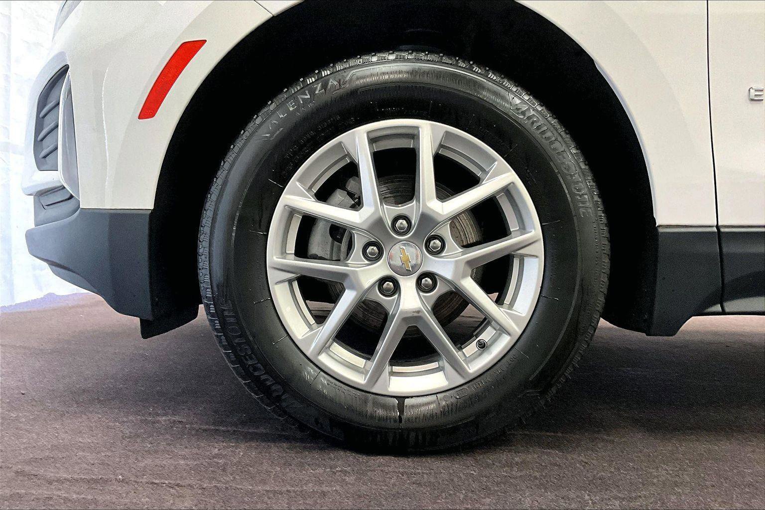 Used 2022 Chevrolet Equinox LT image 10