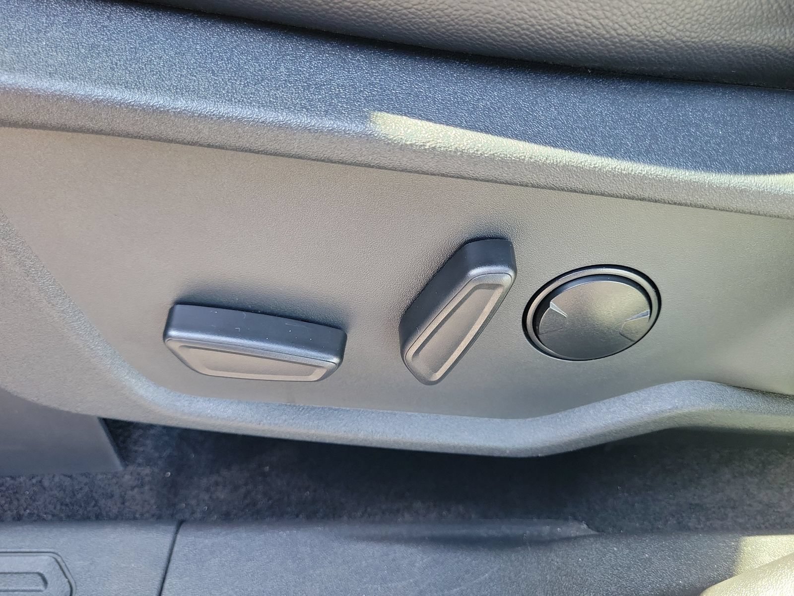 Certified 2025 Ford Bronco Outer Banks AWD/4WD image 16