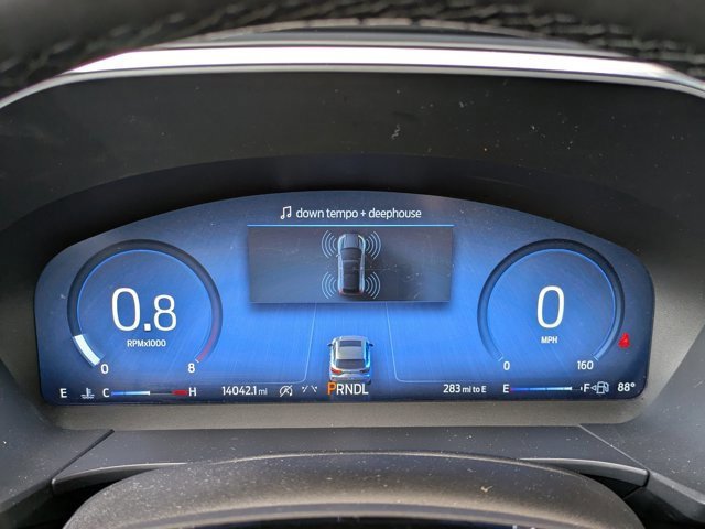 Certified 2023 Ford Escape Platinum image 25