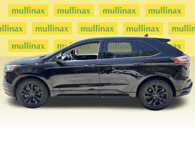 Certified 2024 Ford Edge SE w/ Black Appearance Package image 5