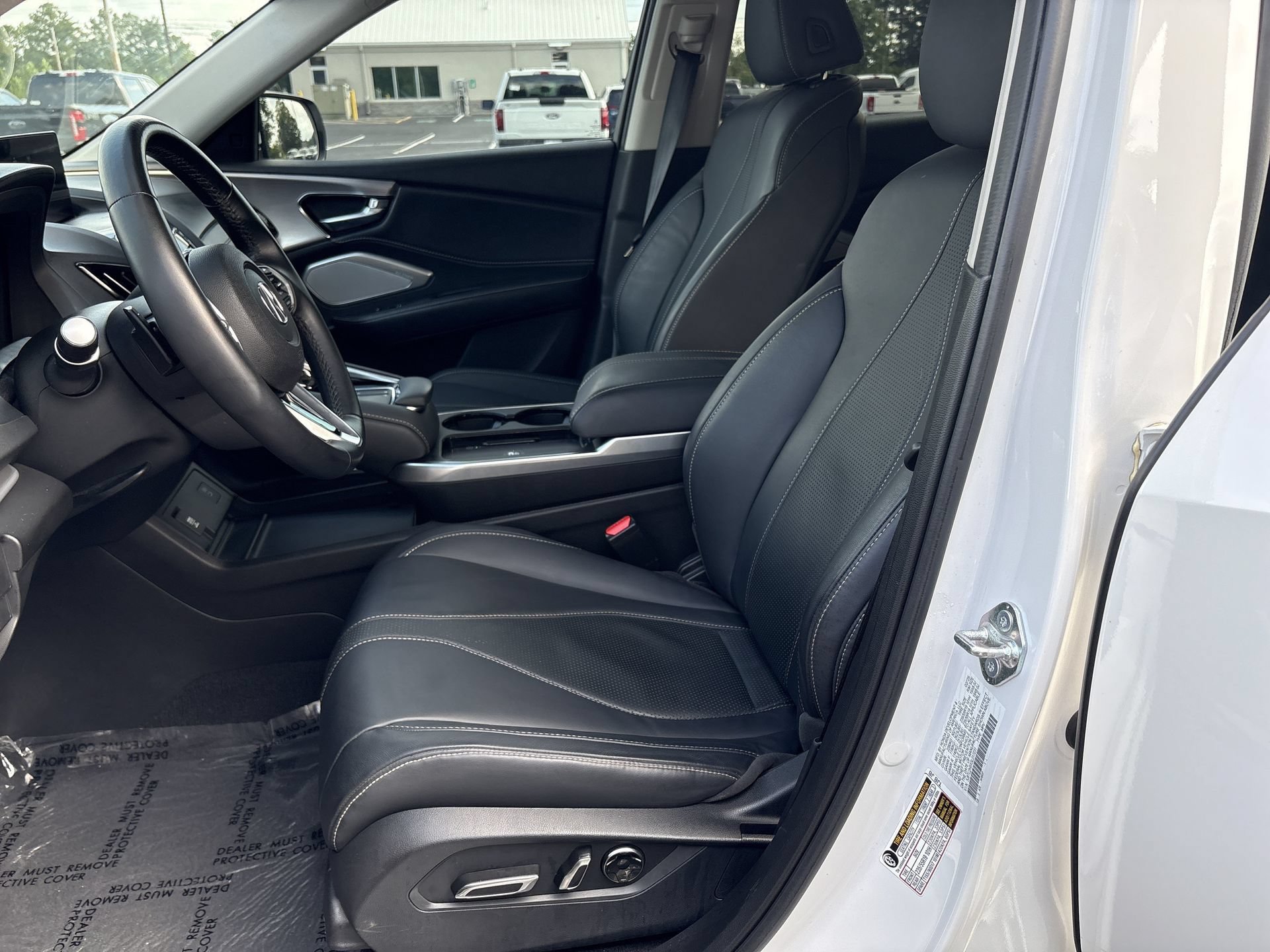 Used 2025 Acura RDX SH-AWD w/ Technology Package image 18