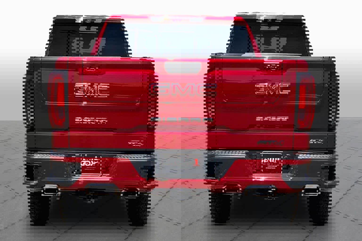 Used 2024 GMC Sierra 1500 AT4 w/ Technology Package image 2