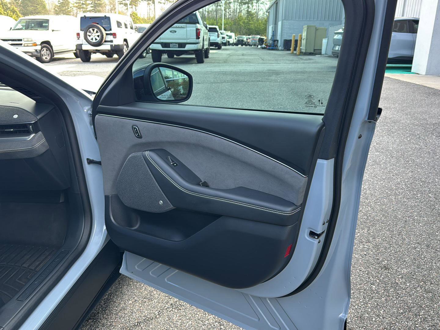 Certified 2024 Ford Mustang Mach-E GT image 12