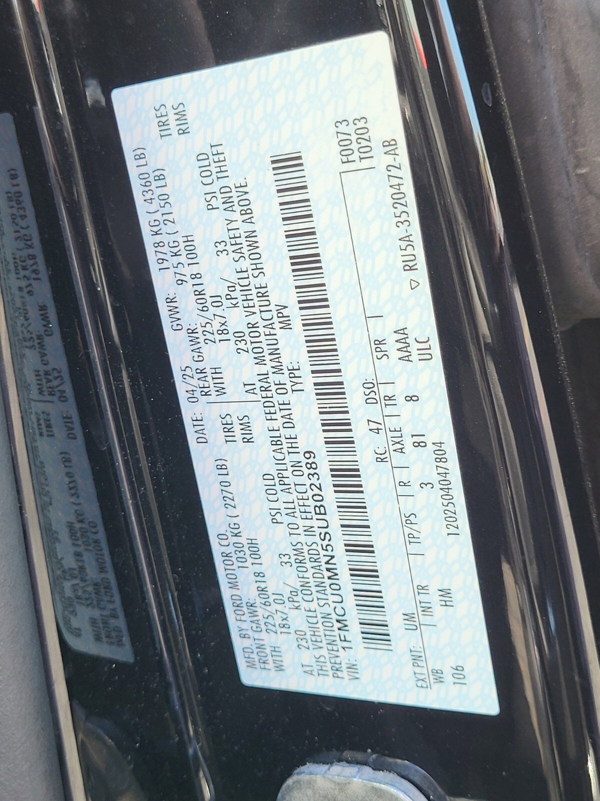 Certified 2025 Ford Escape ST-Line FWD image 35