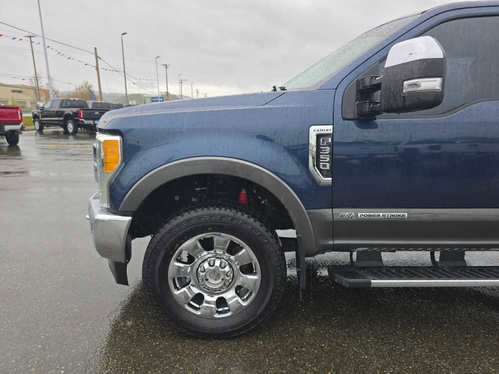Certified 2017 Ford F350 Lariat w/ Chrome Package AWD/4WD image 3