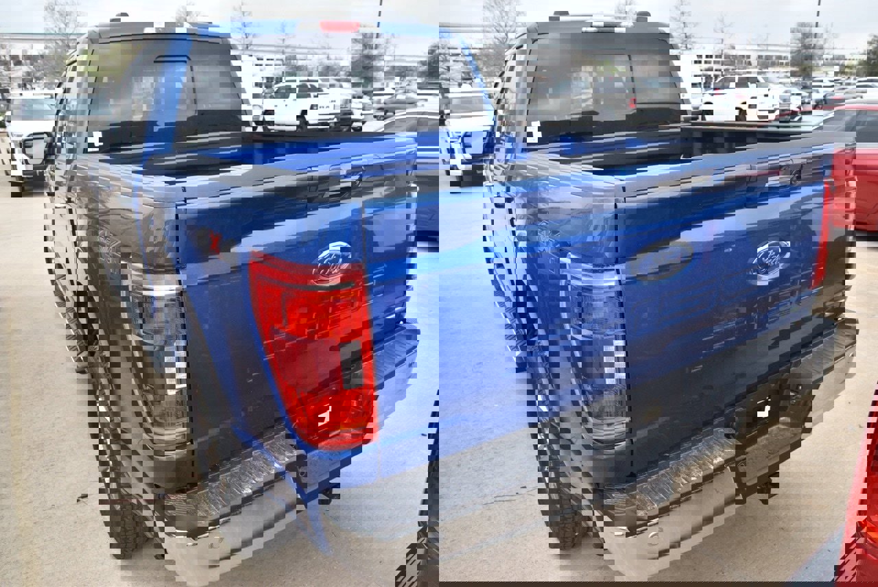 Certified 2022 Ford F150 XLT w/ Equipment Group 302A High image 8