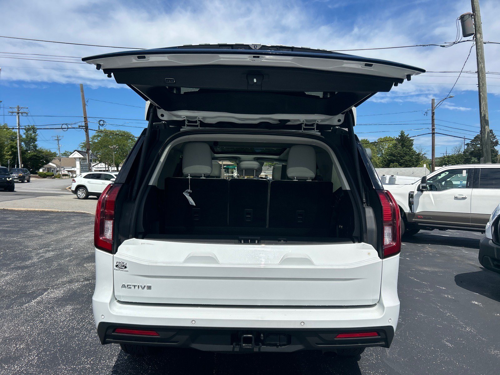 Certified 2025 Ford Expedition Active AWD/4WD image 17