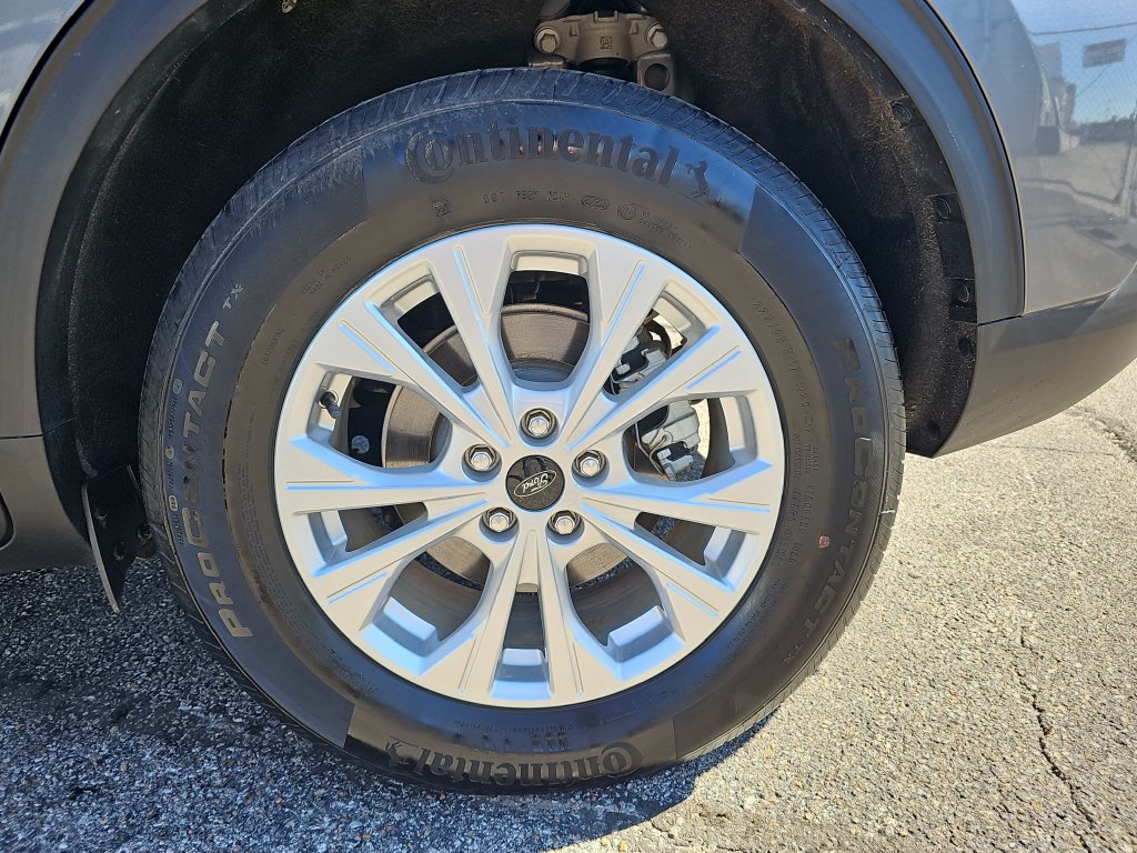 Certified 2023 Ford Escape Active AWD/4WD image 32