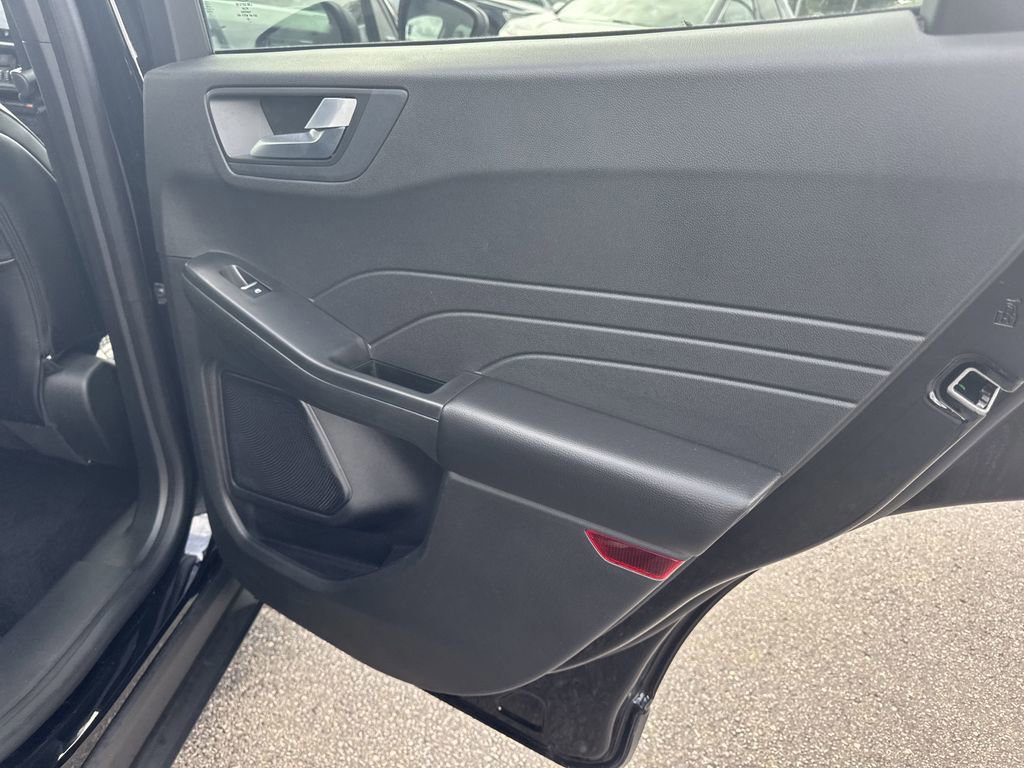 Certified 2023 Ford Escape ST-Line w/ Tech Pack #1 image 17