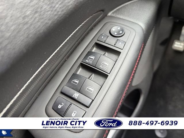 Used 2024 Dodge Durango GT image 18
