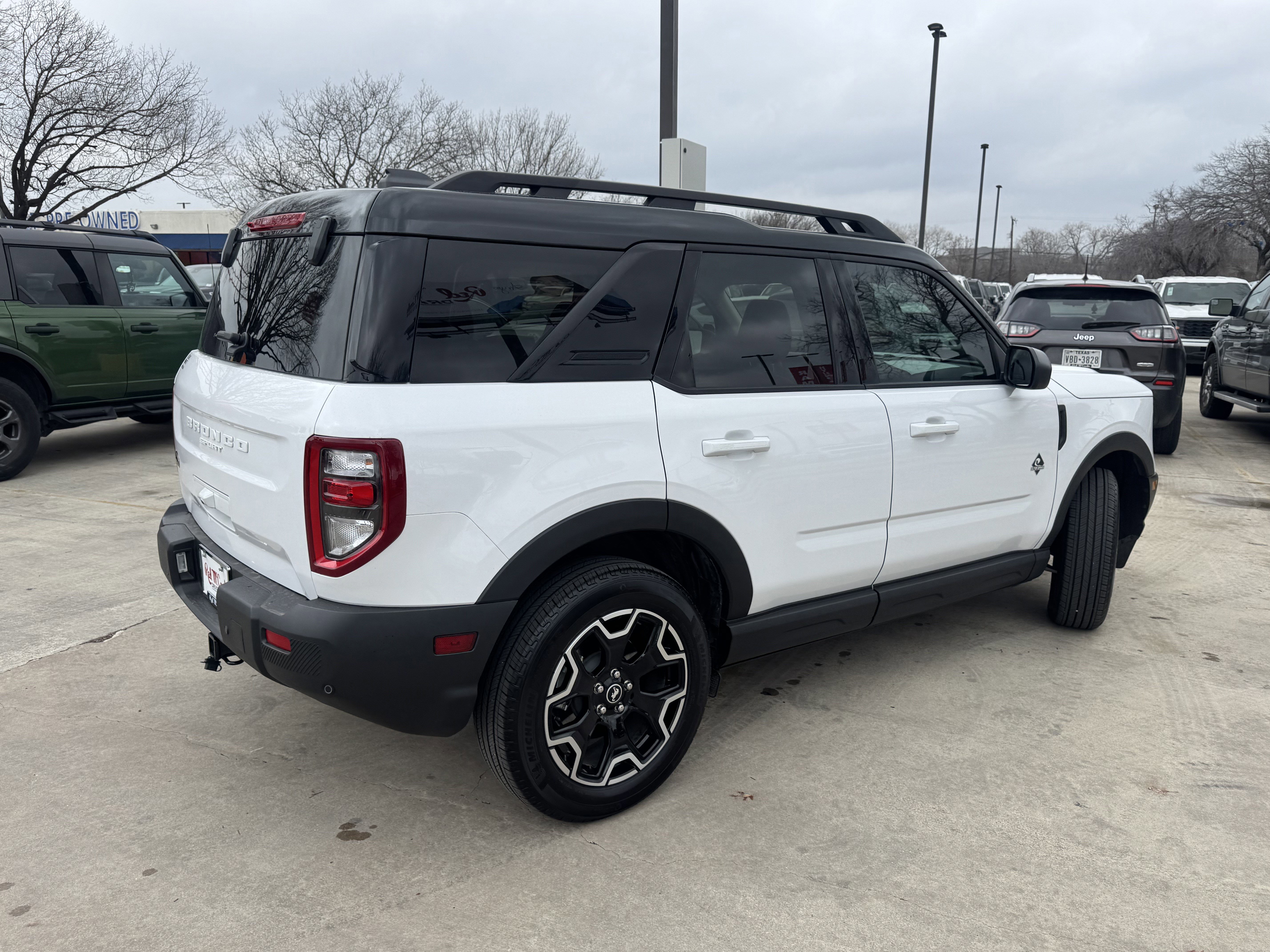 Certified 2025 Ford Bronco Sport Outer Banks image 4