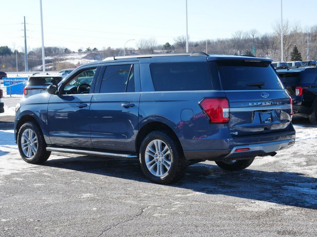 Certified 2022 Ford Expedition Max XLT image 3