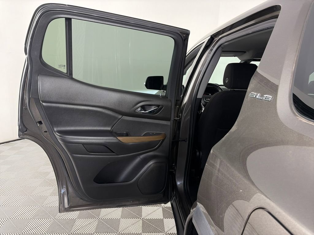 Used 2020 GMC Acadia SLE w/ Trailering Package AWD/4WD image 12