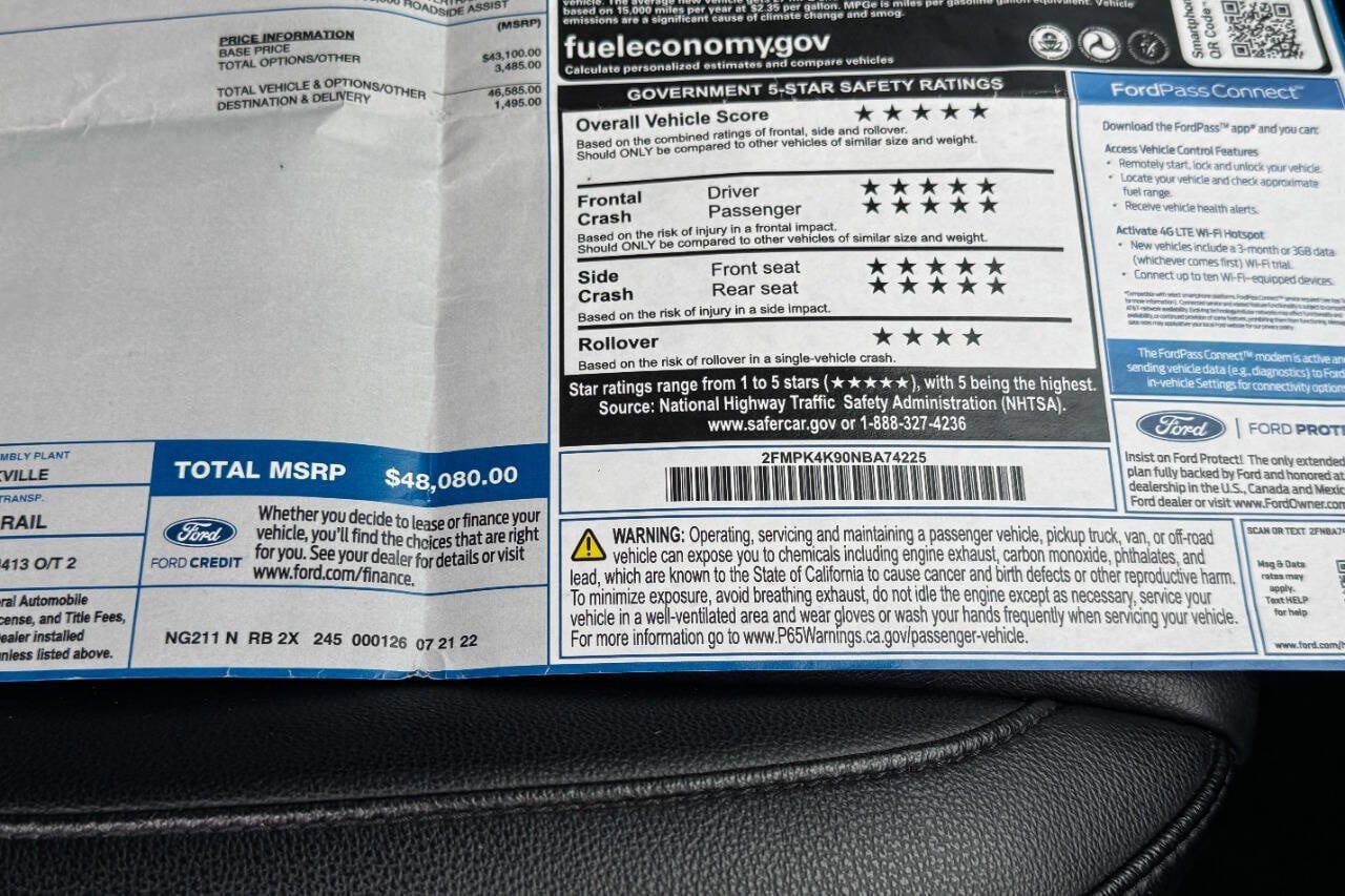 Certified 2022 Ford Edge Titanium AWD/4WD image 40