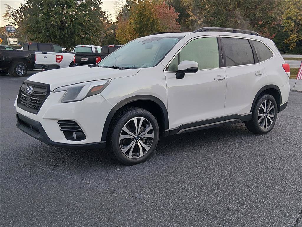 Used 2023 Subaru Forester Limited AWD/4WD image 8