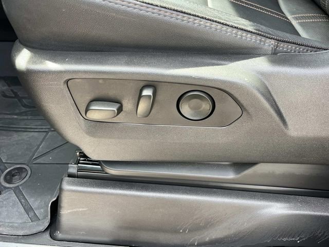 Used 2024 Chevrolet Silverado 1500 High Country w/ High Country Premium Package image 29