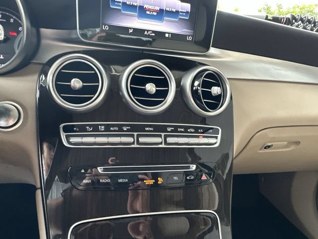 Used 2019 Mercedes-Benz GLC 300 image 18