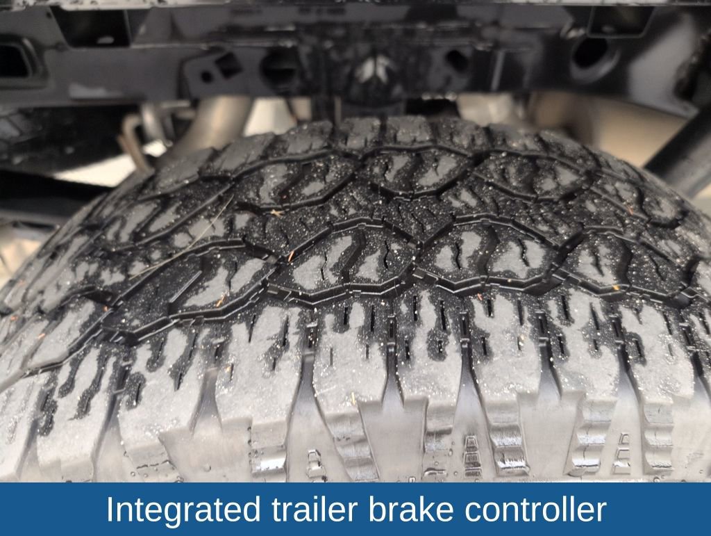 Certified 2022 Ford F150 XLT w/ Equipment Group 302A High image 23