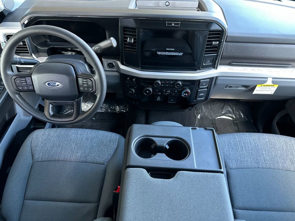 Certified 2025 Ford F350 XLT w/ Black Appearance Package image 13