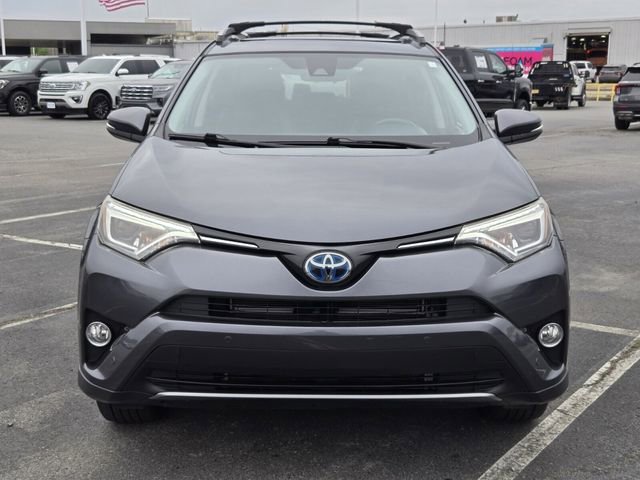 Used 2018 Toyota RAV4 Limited image 8