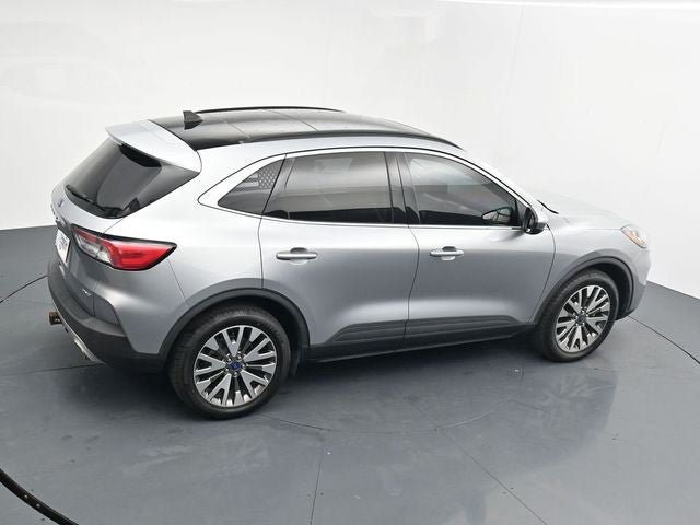 Certified 2022 Ford Escape Titanium w/ Class II Trailer Tow Package AWD/4WD image 25
