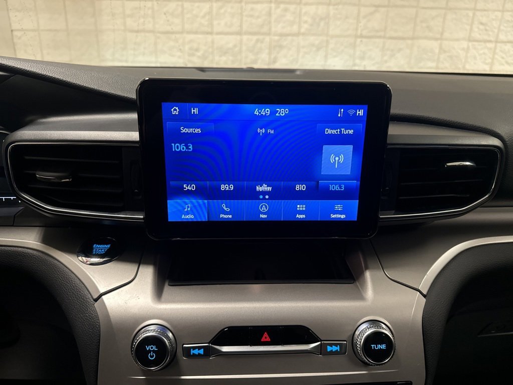 Certified 2022 Ford Explorer XLT w/ Equipment Group 202A image 6