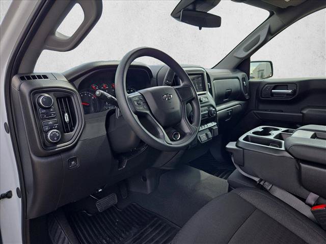 Used 2025 Chevrolet Silverado 1500 Custom Trail Boss AWD/4WD image 9