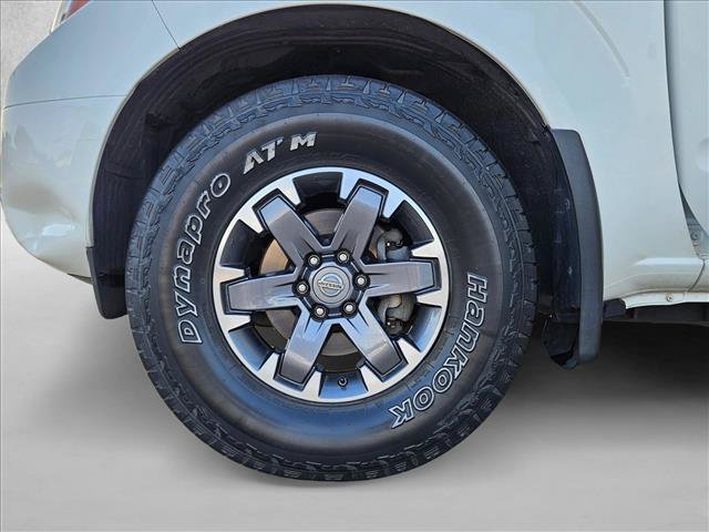Used 2018 Nissan Frontier PRO-4X AWD/4WD image 23