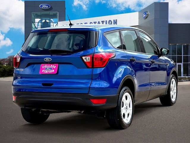 Certified 2019 Ford Escape S image 3