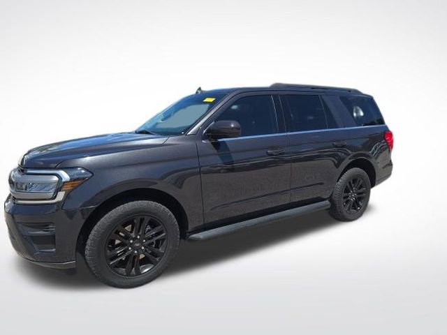 Certified 2022 Ford Expedition XLT RWD image 5