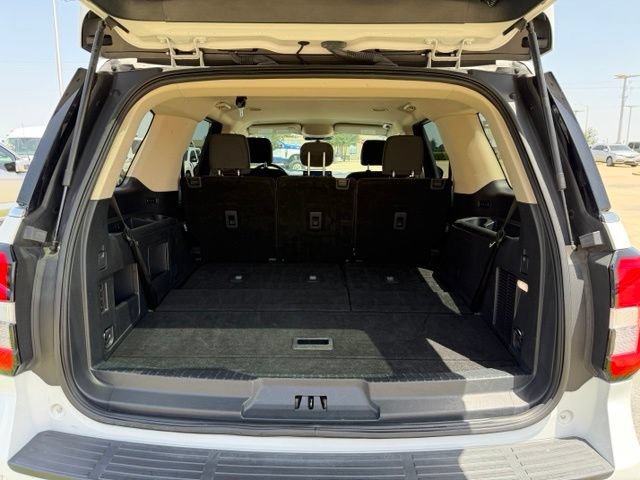 Certified 2024 Ford Expedition XLT RWD image 9